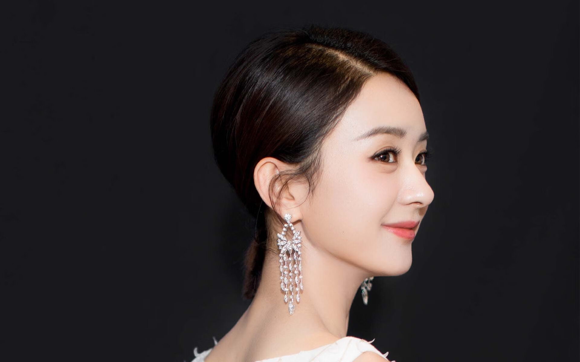 赛事预测:专家分析下一轮比赛走向,下一轮世预赛