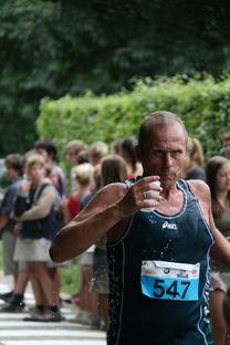 b体育平台-西班牙青年队在欧洲青年赛事中表现亮眼