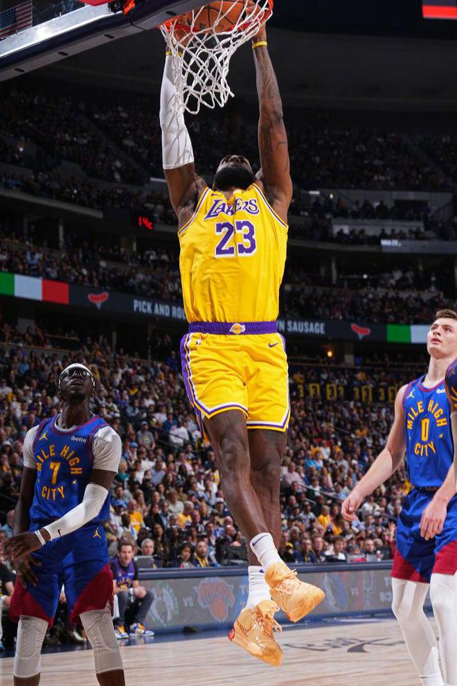 bsports体育：湖人队新赛季：普林斯表示将提升快攻速度的简单介绍