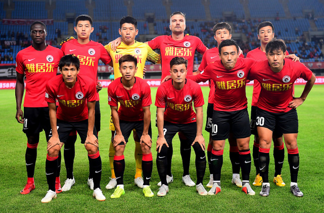 关于B体育APP:广州恒大队全华班阵容的战术可行性与风险评估的信息 关于B体育APP:广州恒大队全华班阵容的战术可行性与风险评估的信息