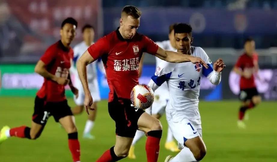 B体育APP:降级球队“重整旗鼓”，球迷：期待他们能尽快重返中超联赛！的简单介绍